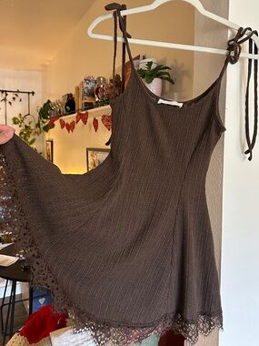 New pink - Brown Tie-Shoulder Knit Dress with Crochet Hem